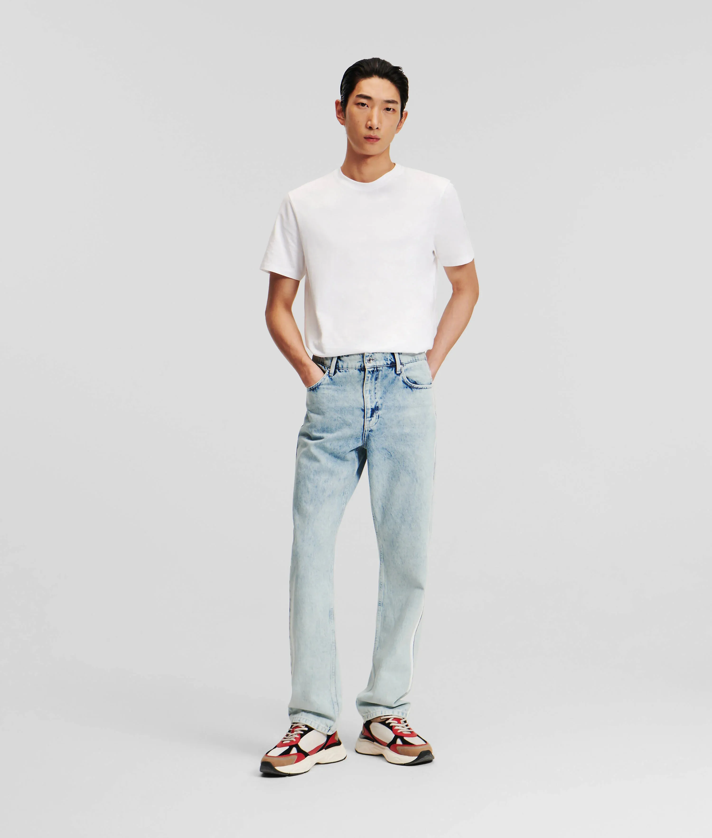 Logo Tape Straight Jeans*